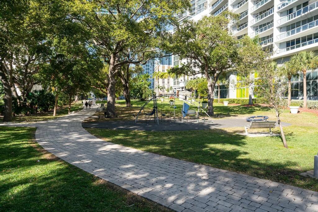 Icon Brickell Residences Майами Экстерьер фото